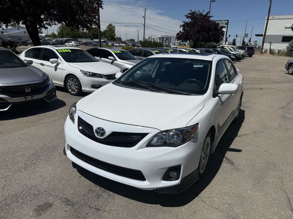 2012 Toyota Corolla Image 2