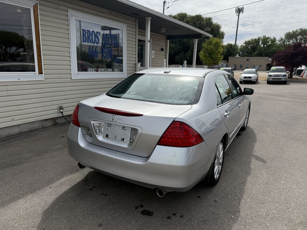 2007 Honda Accord Image 4