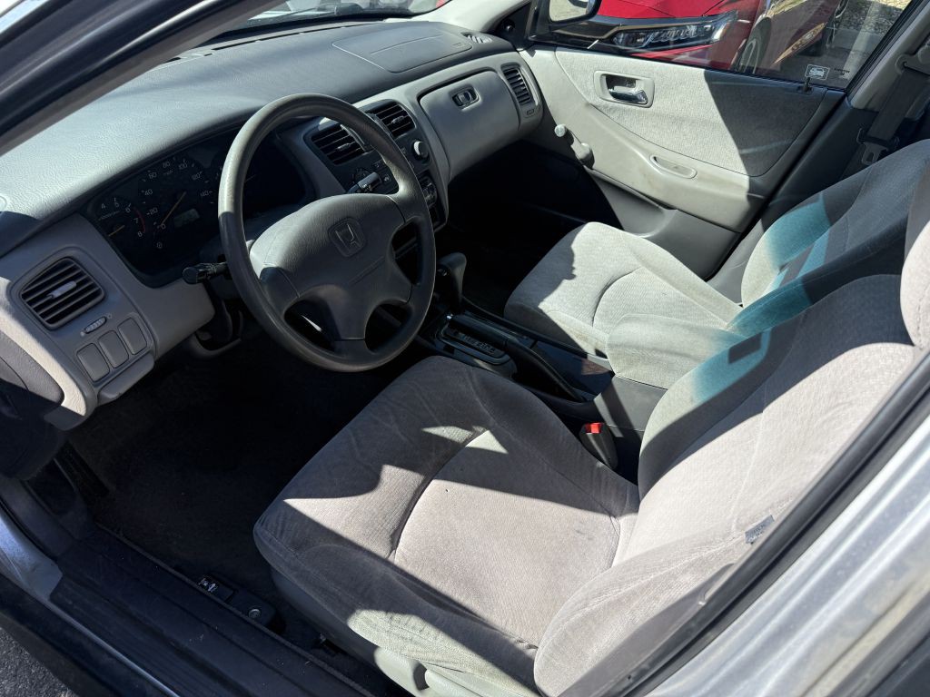 2001 Honda Accord Image 5