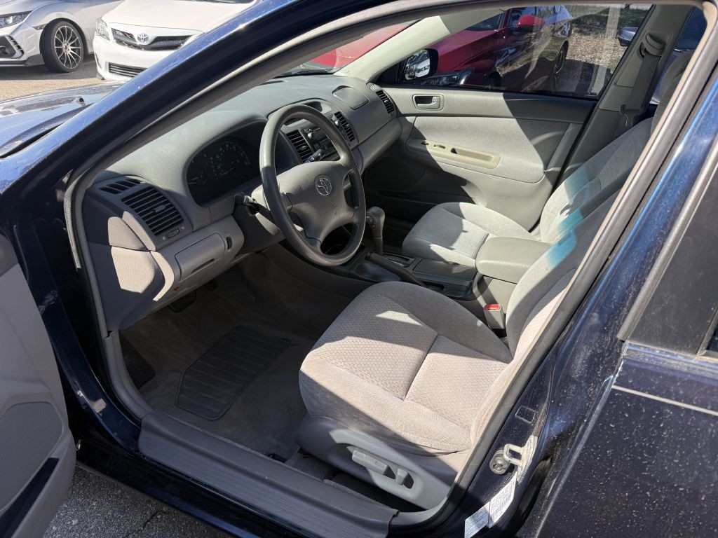 2003 Toyota Camry Image 5