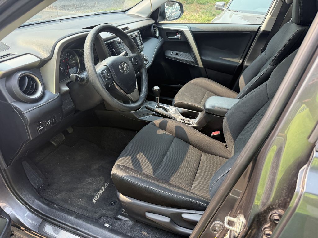 2014 Toyota Rav4 Image 5