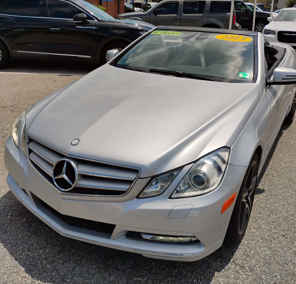 2013 Mercedes-Benz E-Class Image 2