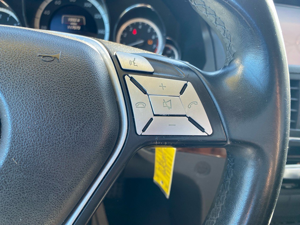 2013 Mercedes-Benz E-Class Image 22