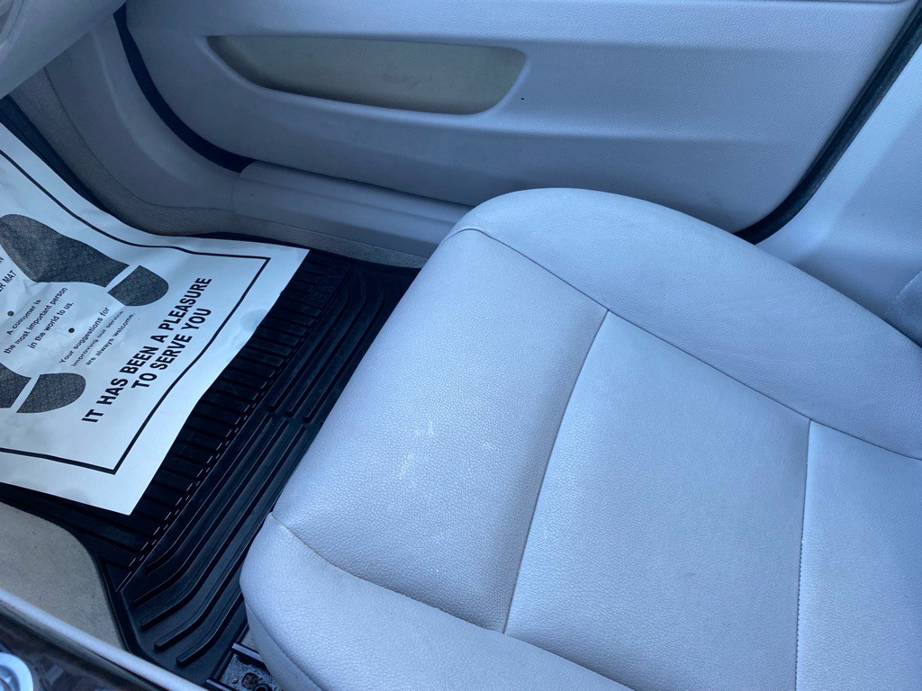 2013 BMW 5 Series Image 28