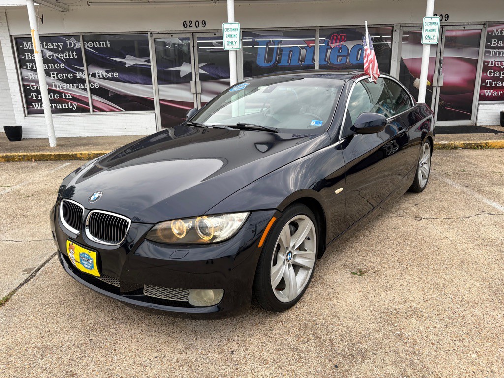2010 BMW 3 Series Image 2