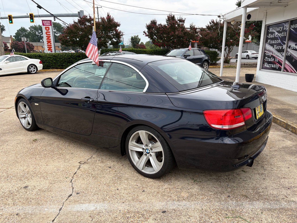 2010 BMW 3 Series Image 7