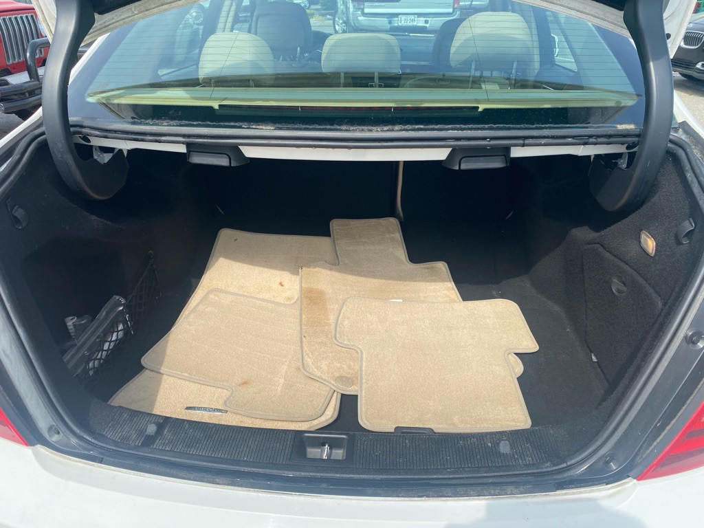 2014 Mercedes-Benz C-Class Image 6