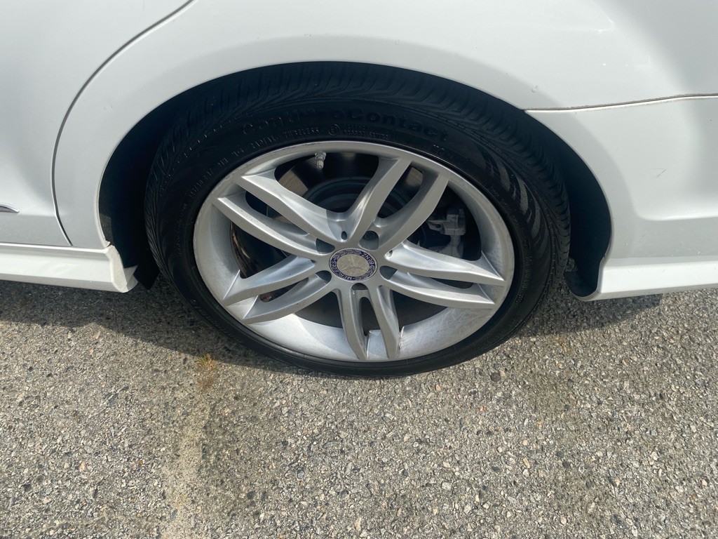 2014 Mercedes-Benz C-Class Image 29