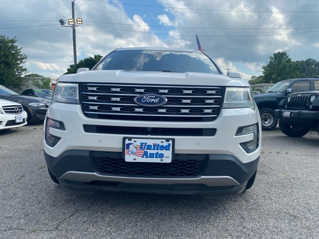 2017 Ford Explorer Image 2