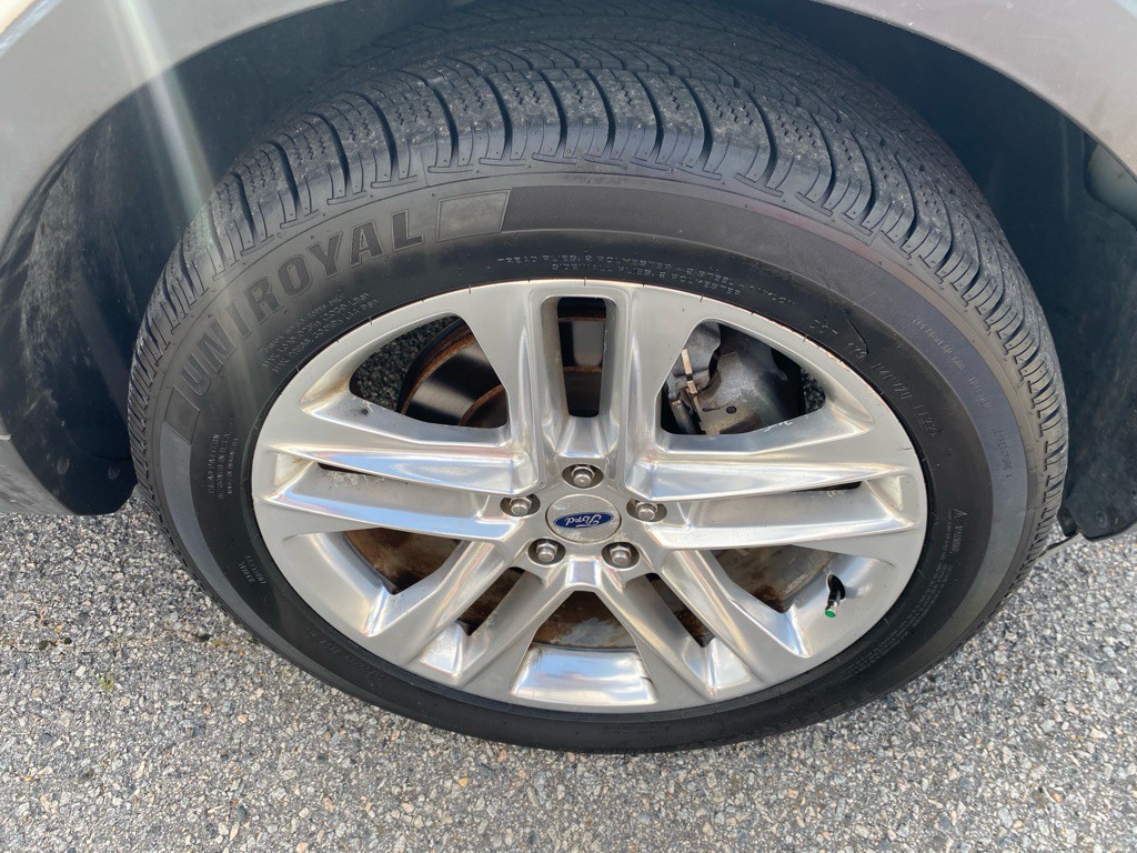2017 Ford Explorer Image 36