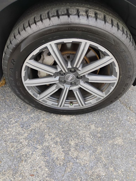 2017 Audi Q7 Image 10