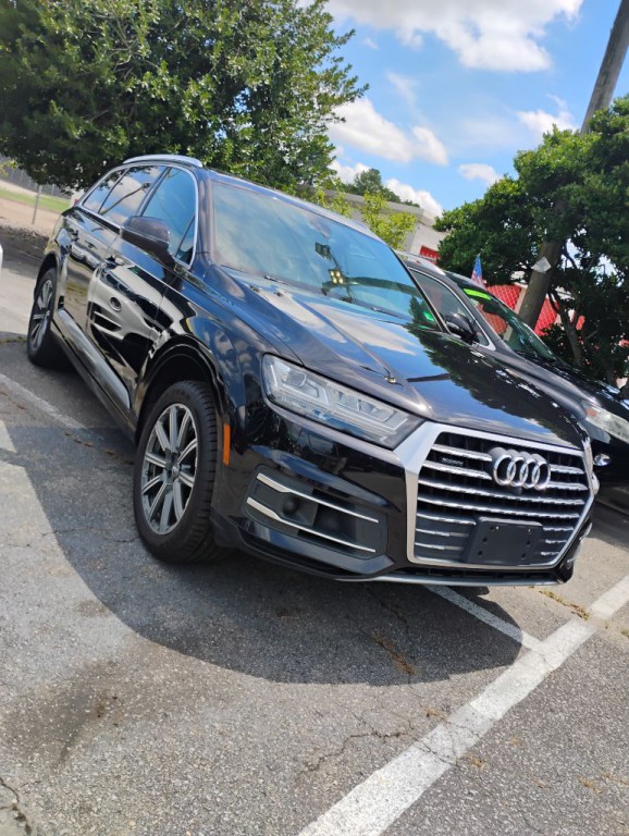 2017 Audi Q7 Image 12
