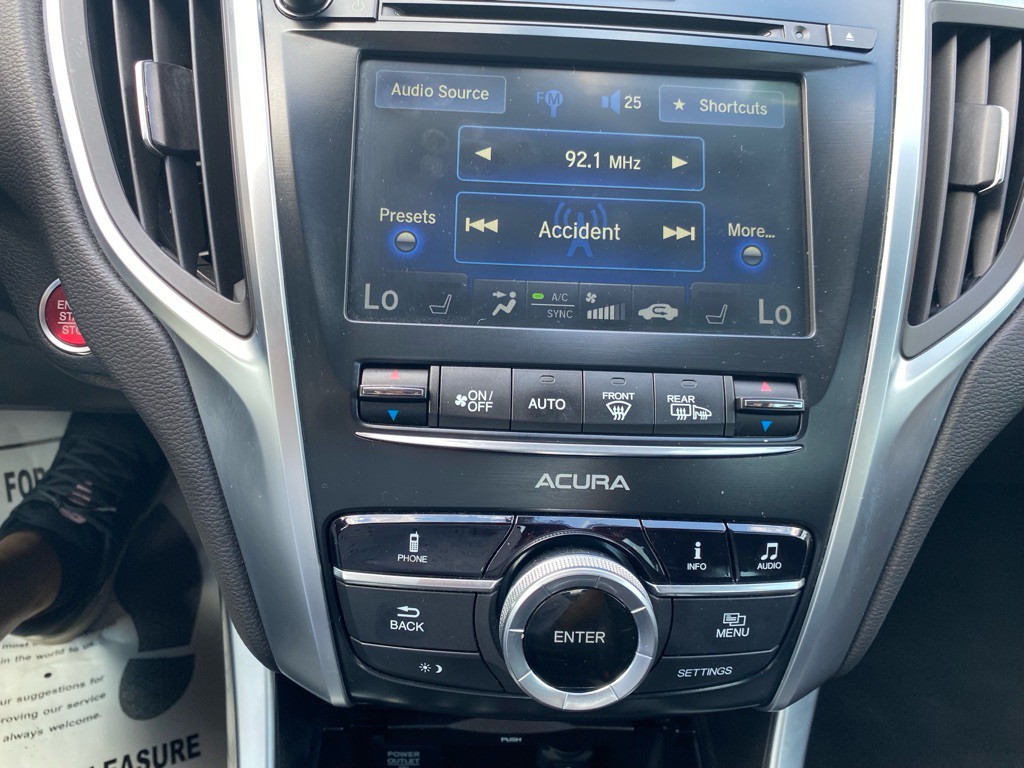 2015 Acura TL Image 24