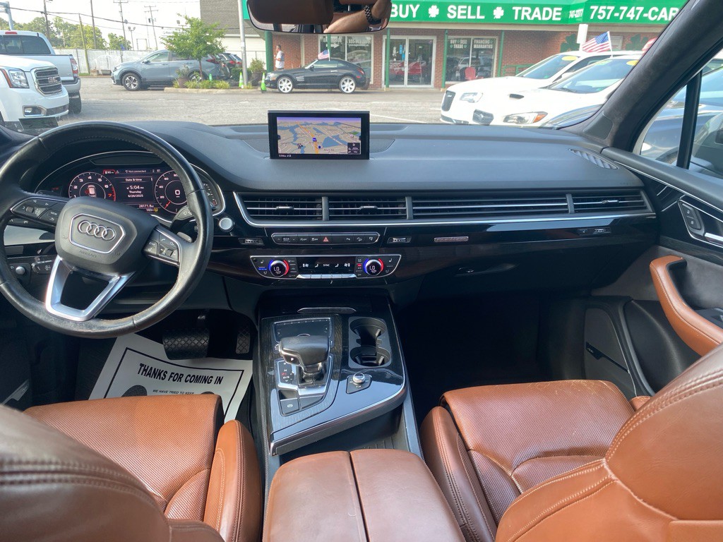 2017 Audi Q7 Image 16