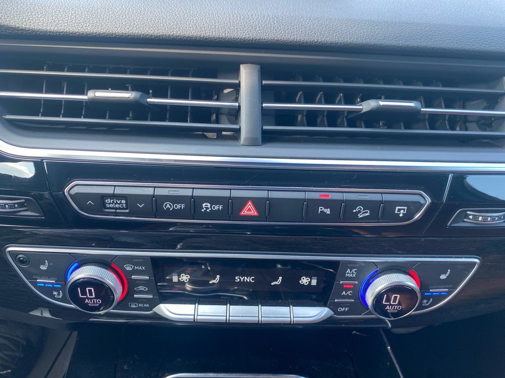 2017 Audi Q7 Image 25