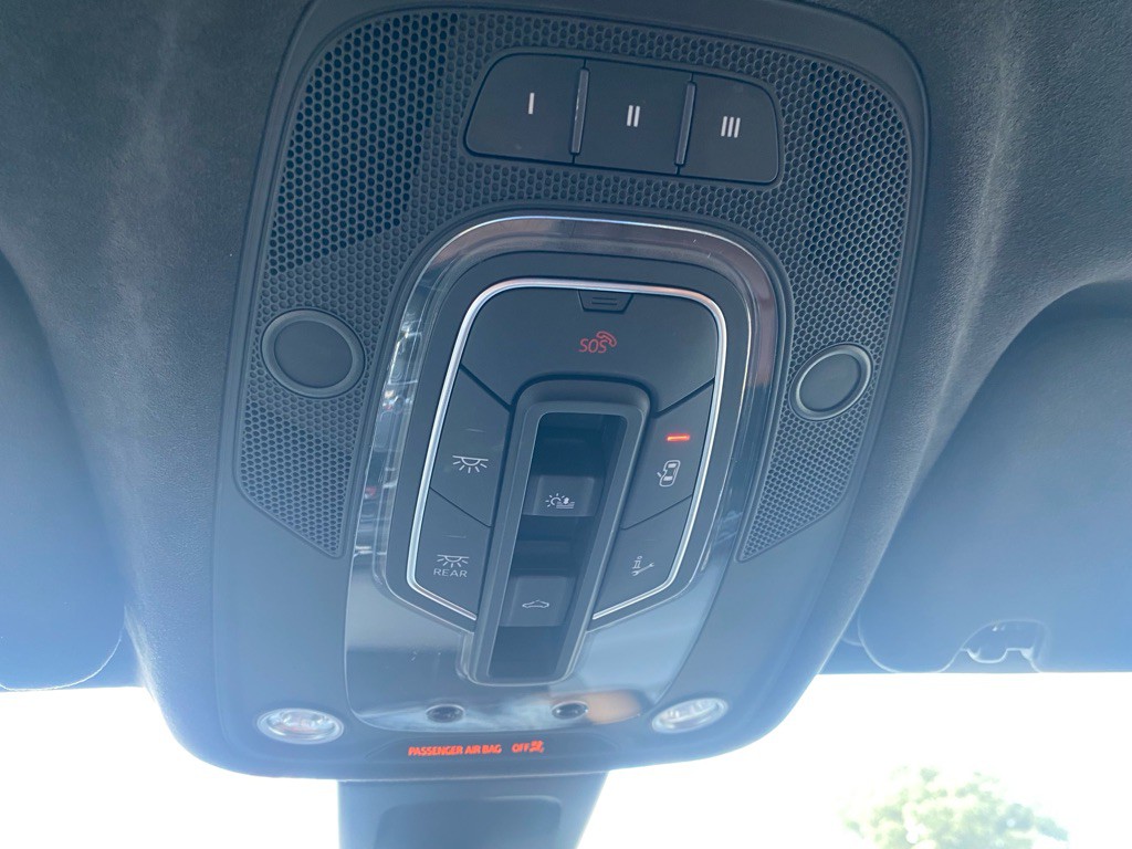 2017 Audi Q7 Image 28