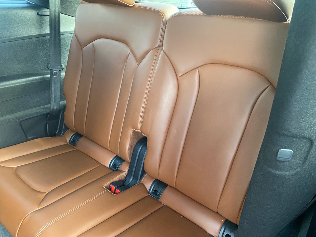 2017 Audi Q7 Image 11