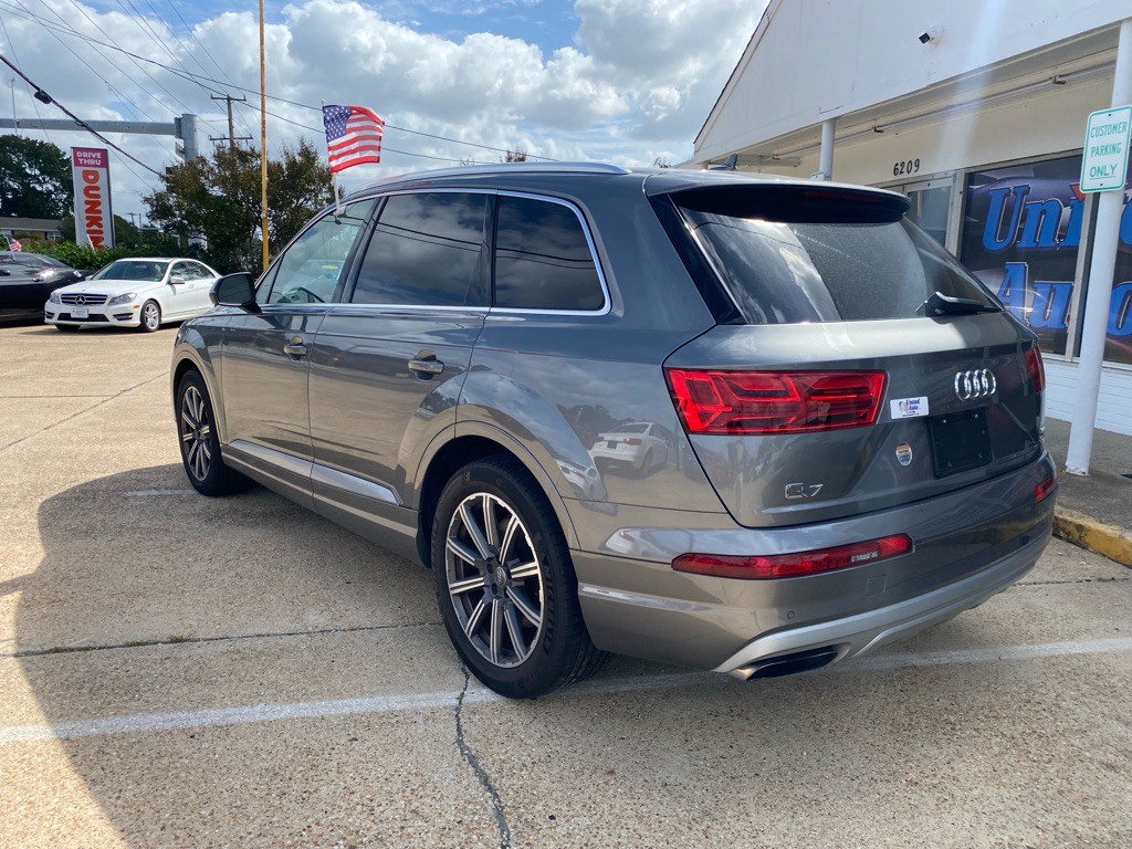 2017 Audi Q7 Image 5