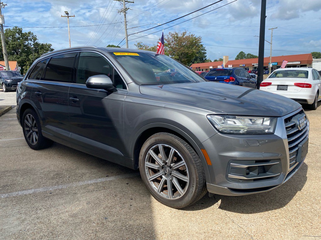 2017 Audi Q7 Image 10