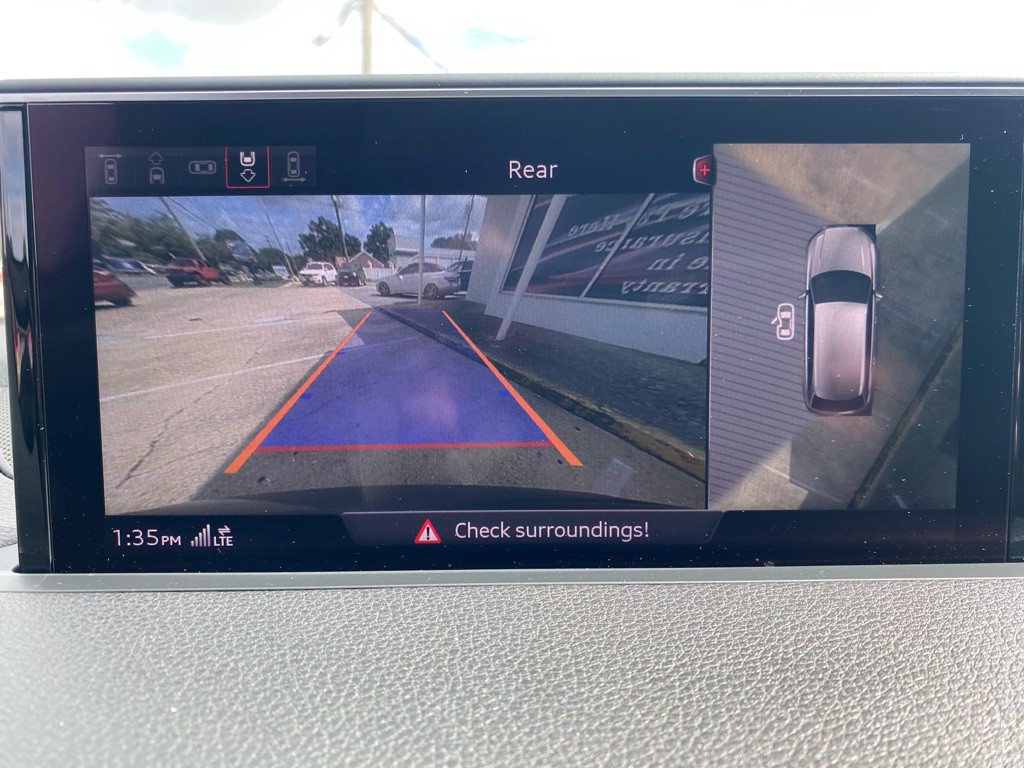 2017 Audi Q7 Image 17