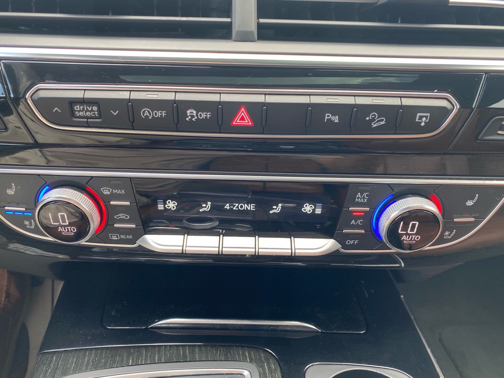 2017 Audi Q7 Image 24