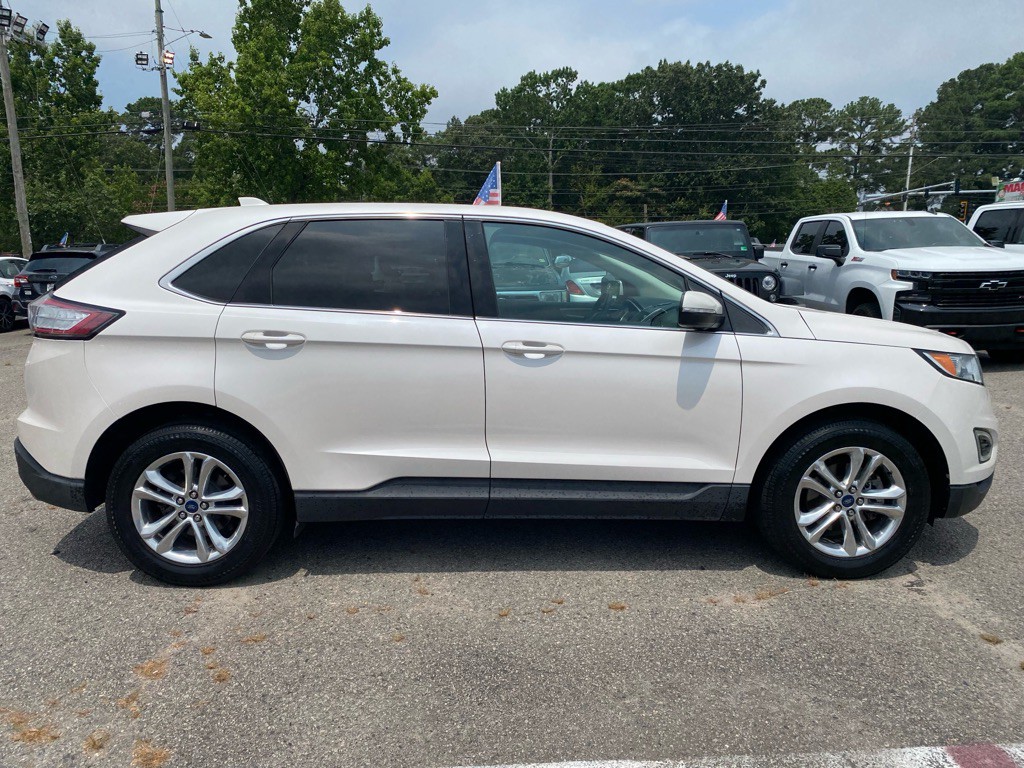 2018 Ford Edge Image 8