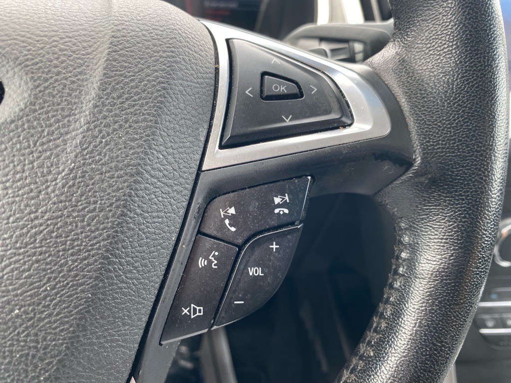 2018 Ford Edge Image 19
