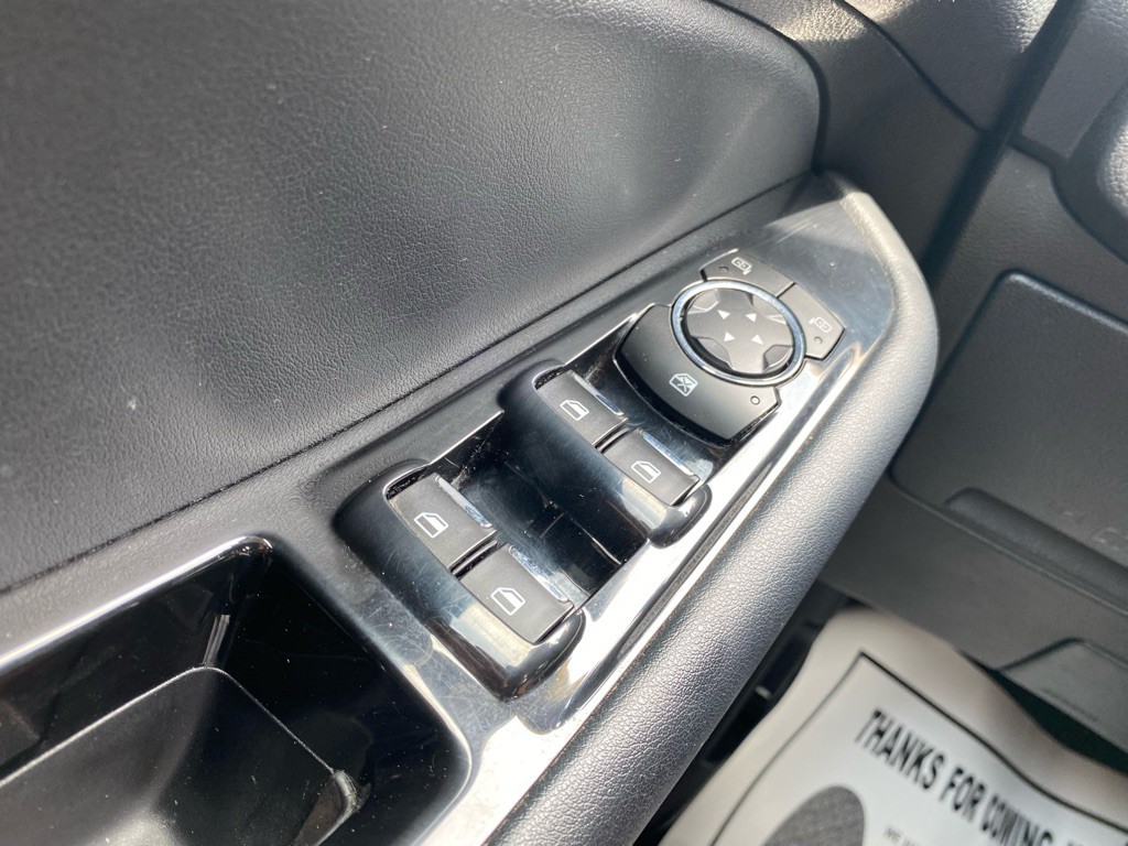 2018 Ford Edge Image 20