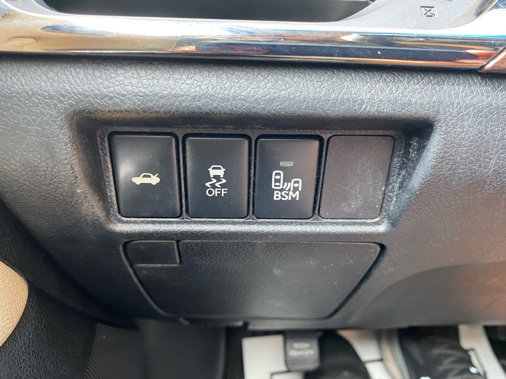 2013 Toyota Avalon Image 21