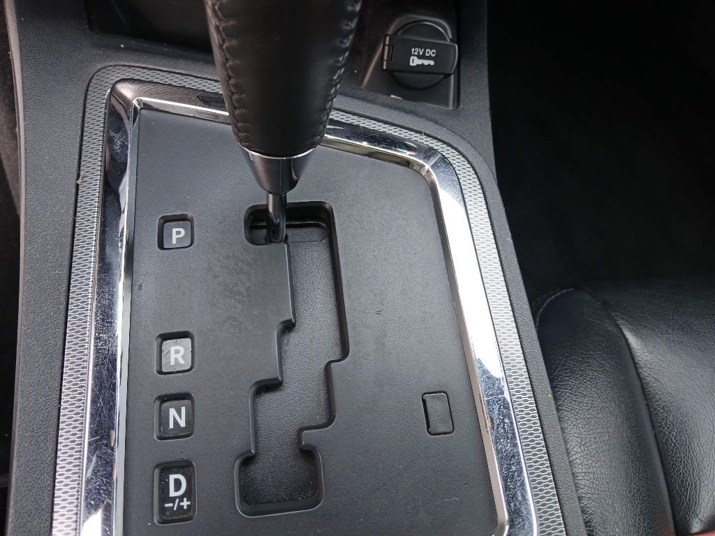 2013 Dodge Challenger Image 14