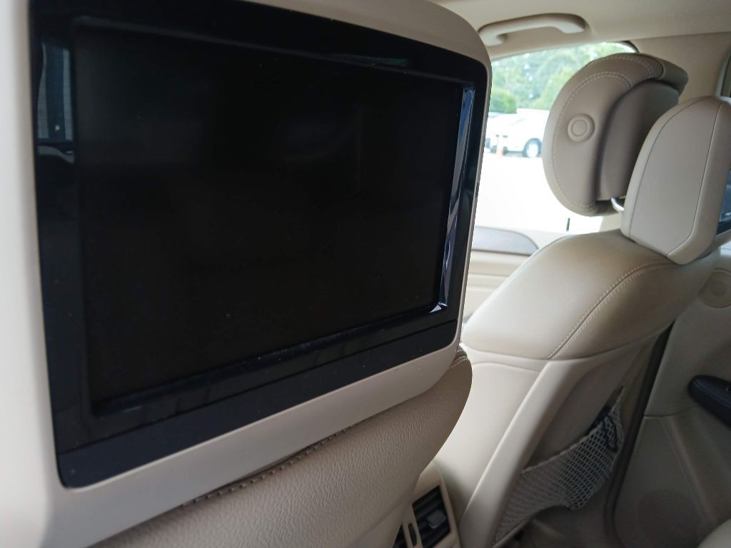 2013 Mercedes-Benz M-Class Image 19