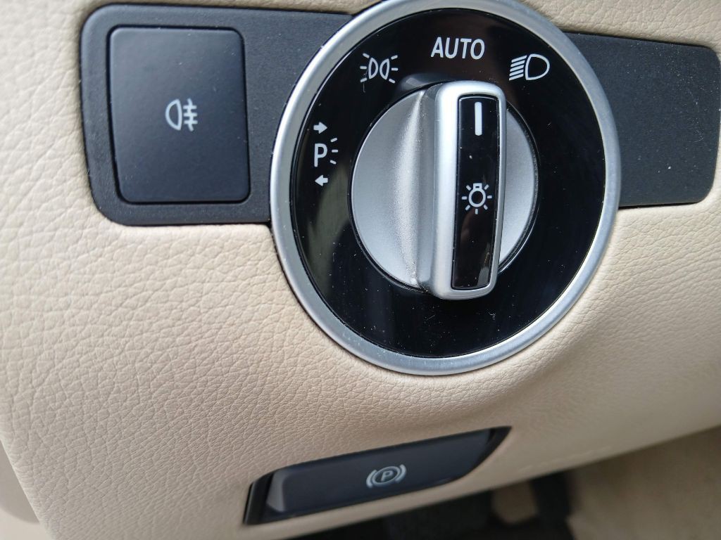 2013 Mercedes-Benz M-Class Image 22