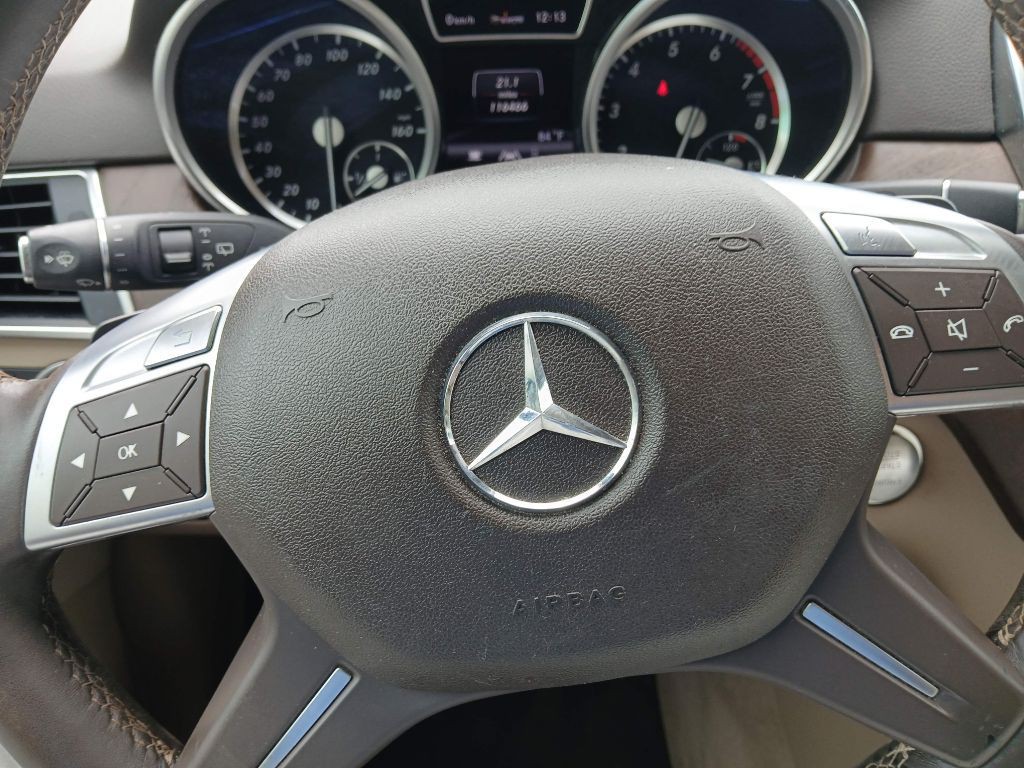 2013 Mercedes-Benz M-Class Image 26