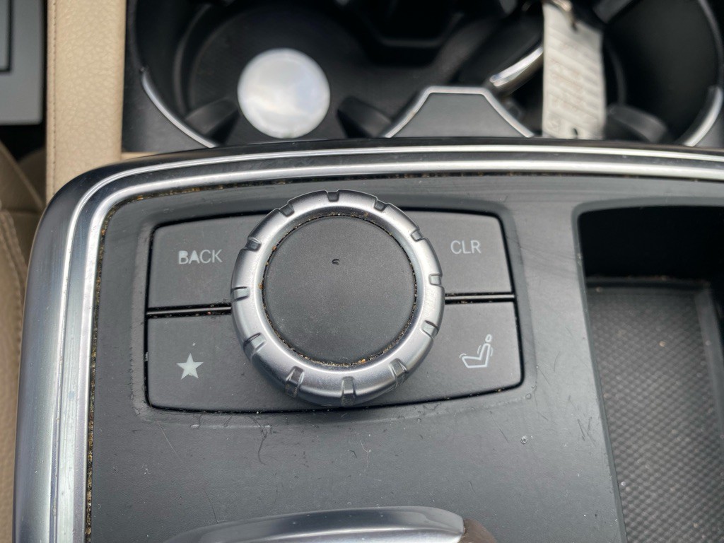 2013 Mercedes-Benz M-Class Image 29