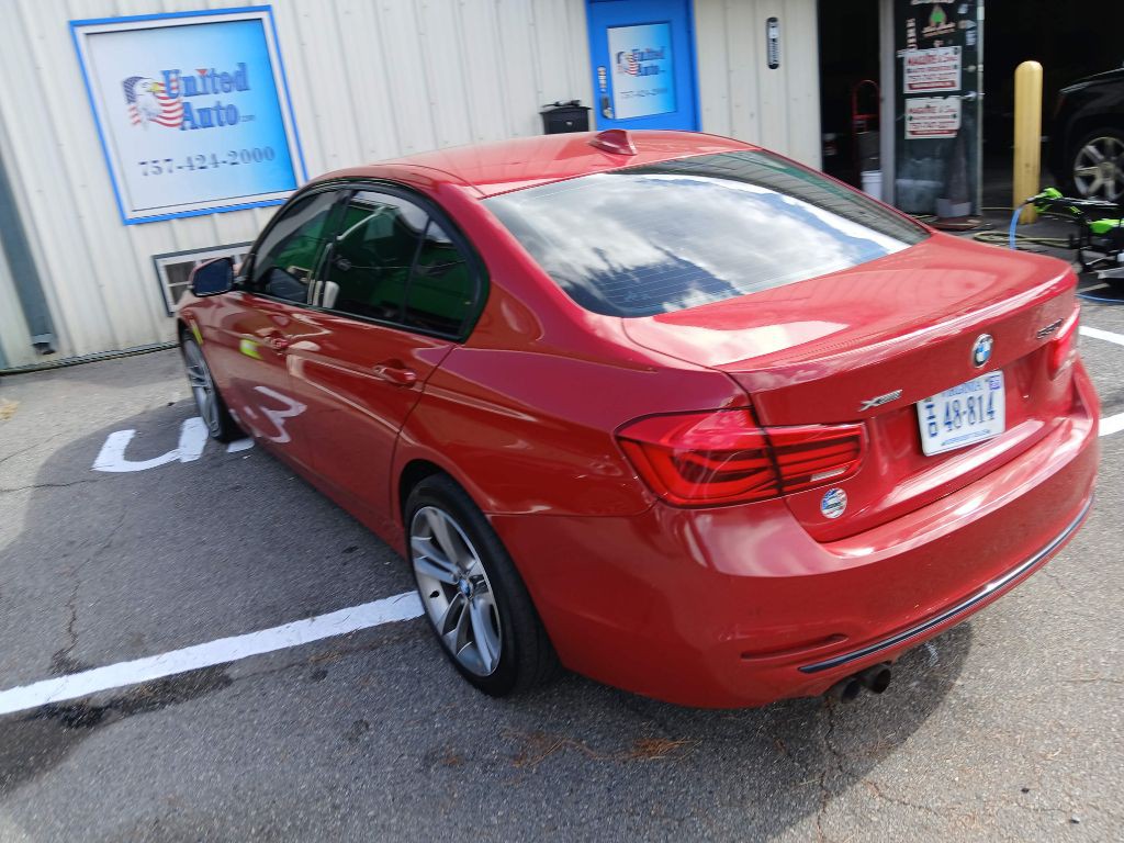 2017 BMW 3 Series Image 5
