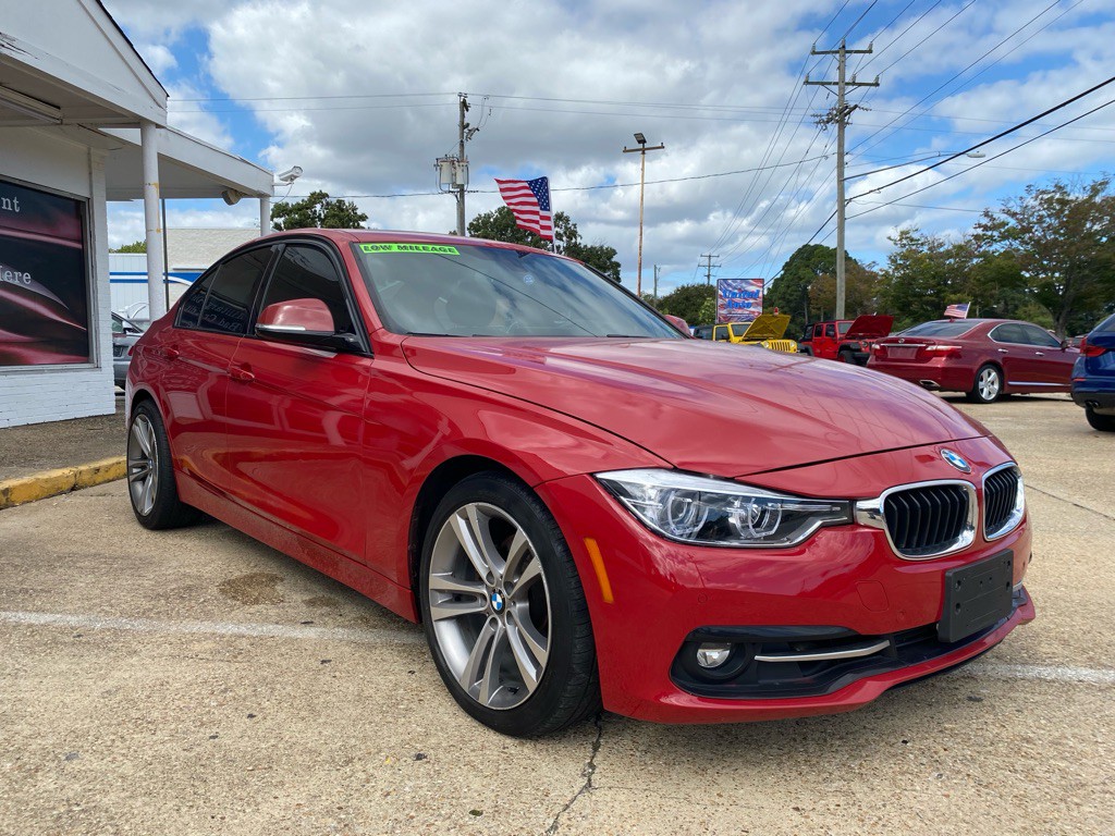 2017 BMW 3 Series Image 9