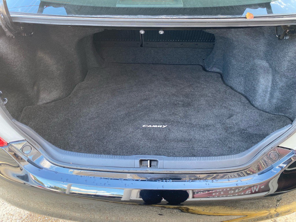 2012 Toyota Camry Image 6