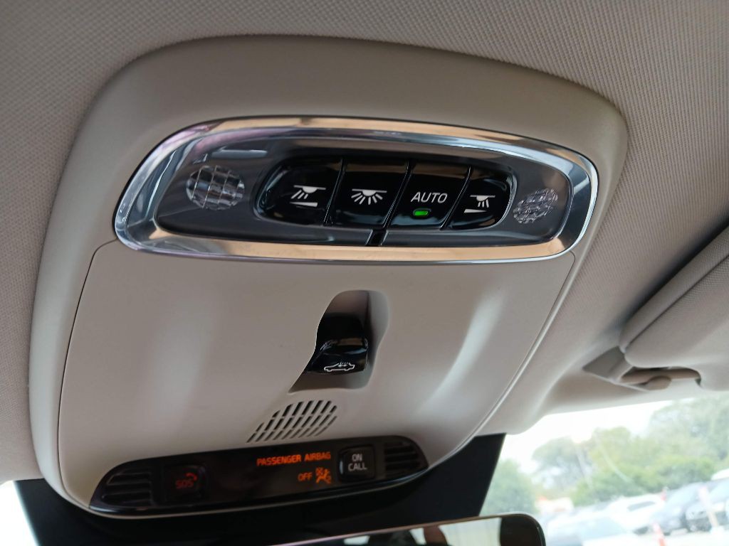 2016 Volvo XC90 Image 12