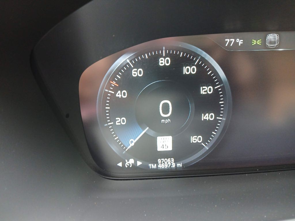 2016 Volvo XC90 Image 13