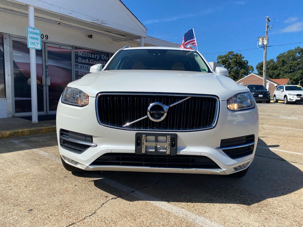 2016 Volvo XC90 Image 2