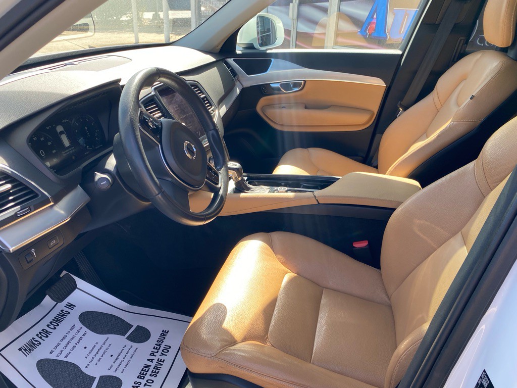 2016 Volvo XC90 Image 10