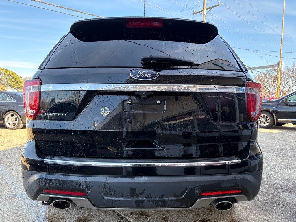 2018 Ford Explorer Image 5