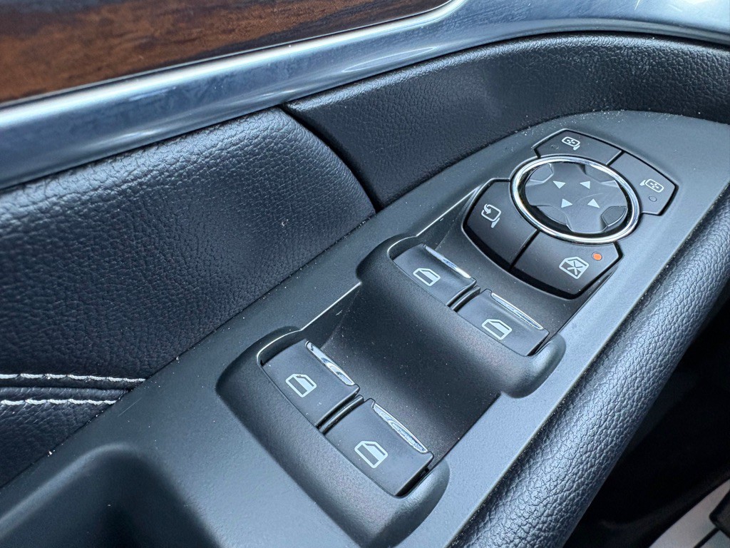 2018 Ford Explorer Image 23