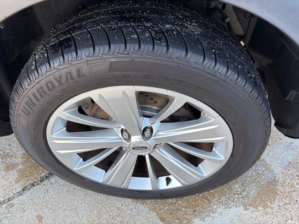 2018 Ford Explorer Image 30