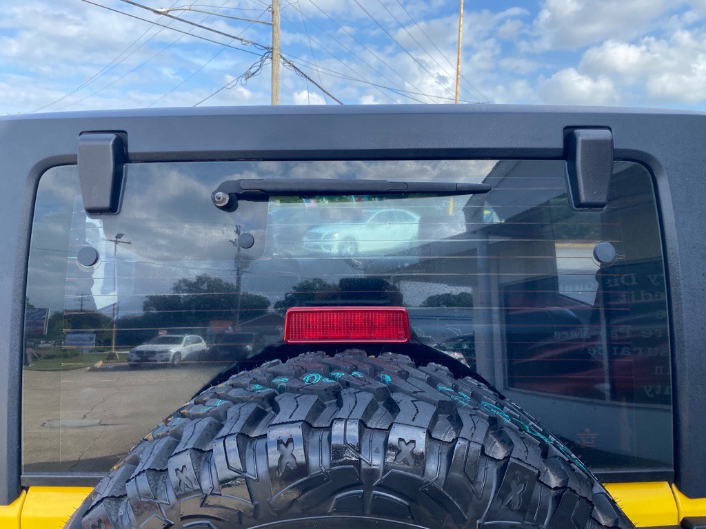 2009 Jeep Wrangler Image 21