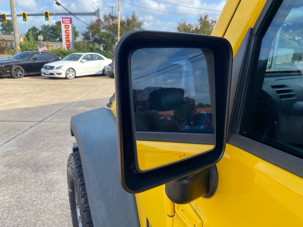 2009 Jeep Wrangler Image 23