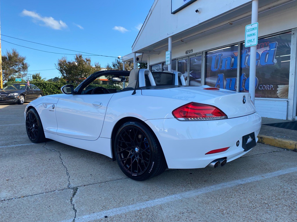 2011 BMW Z4 Image 8