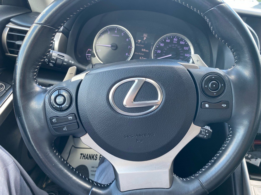 2014 Lexus IS Image 14