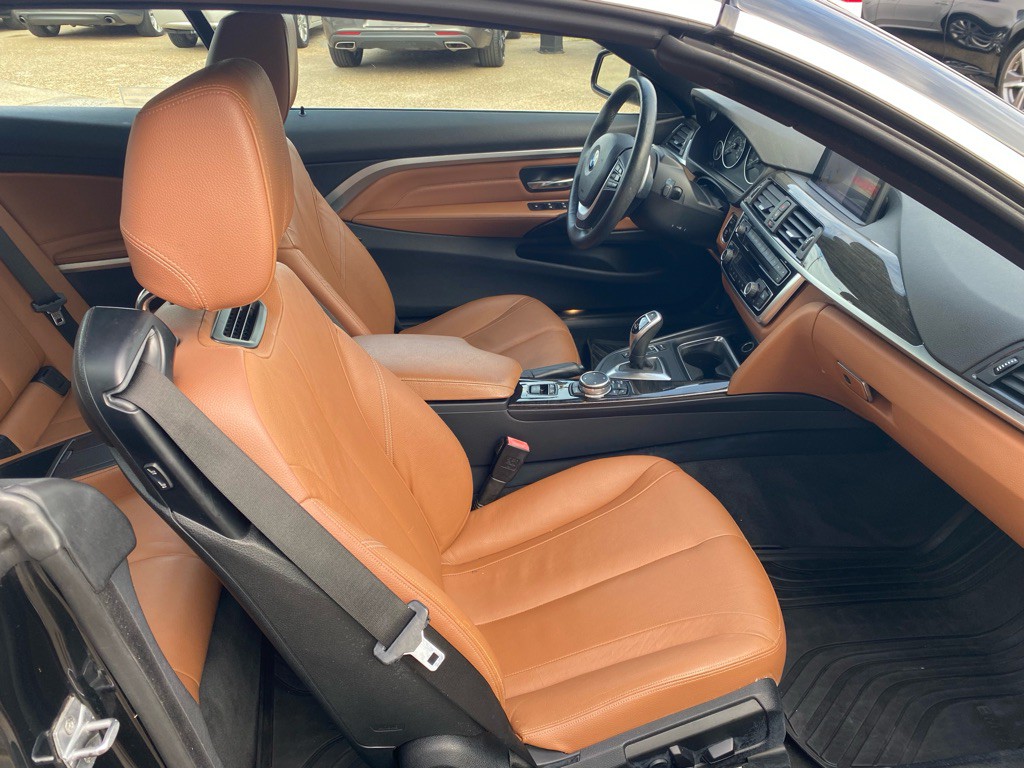 2015 BMW 4 Series Image 17