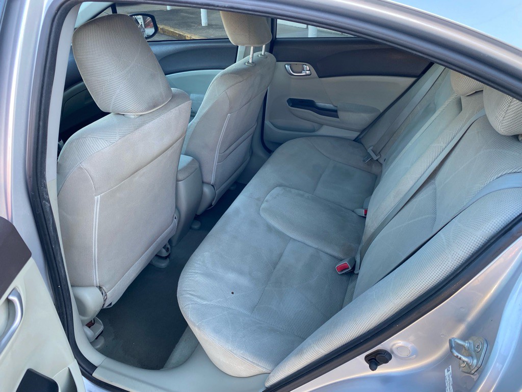 2012 Honda Civic Image 11